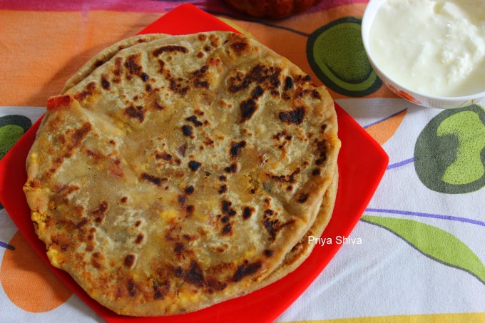 Paneer Bhurji Parathas - PRIYA KITCHENETTE