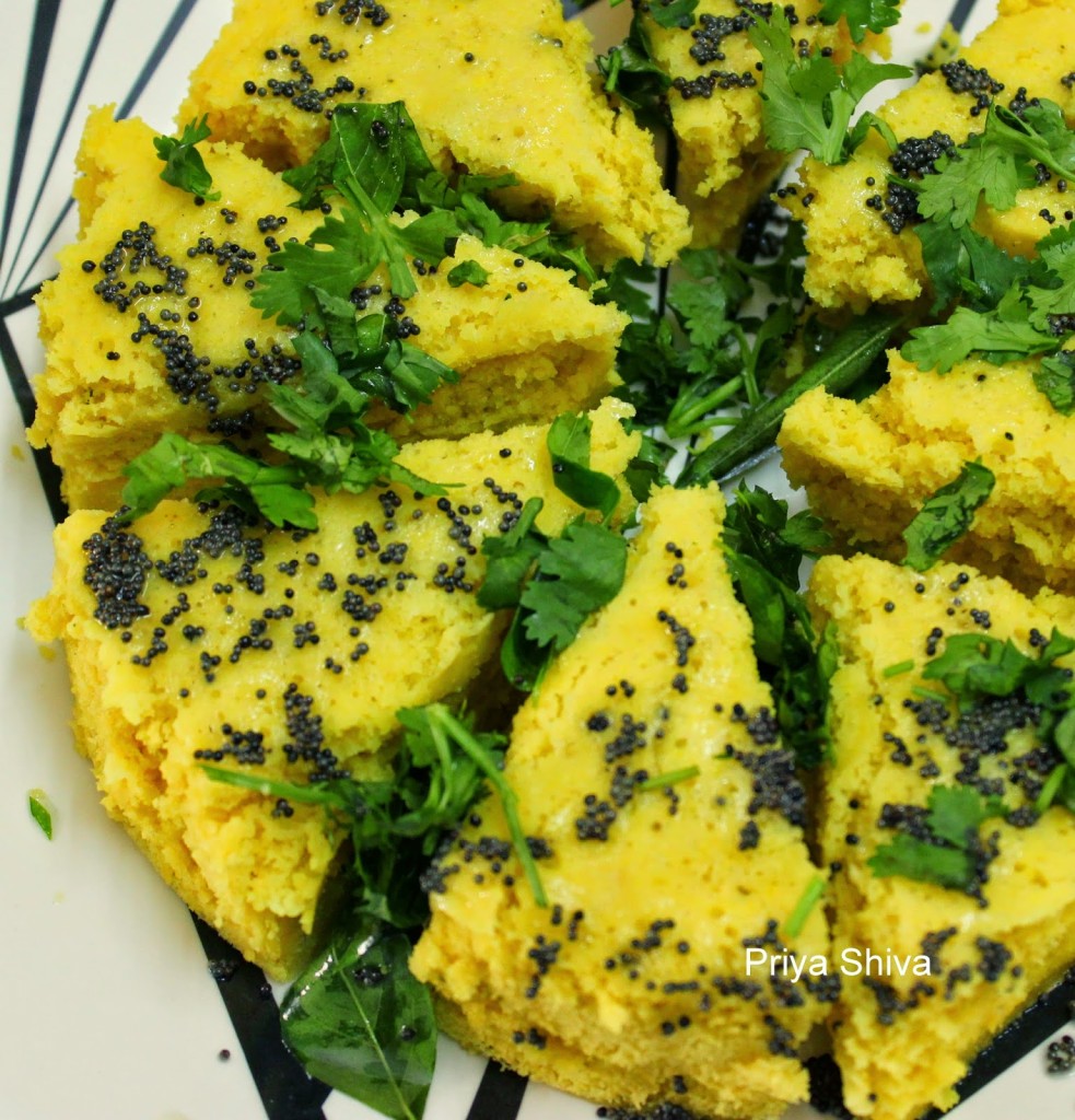 Khaman Dhokla (Savory Gram Flour Cake) » Dassana's Veg Recipes