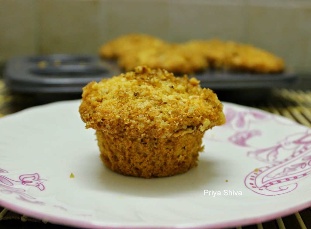 apple cherry streusal muffin