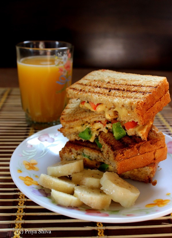 sandwich, vegetable sandwich, cheesy sandwich