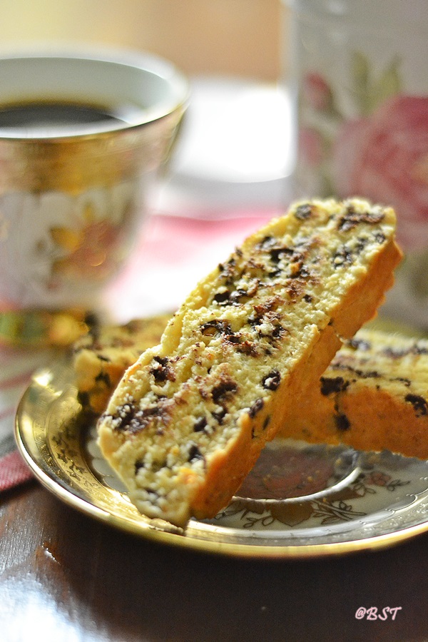 Orange Chocochip Biscotti