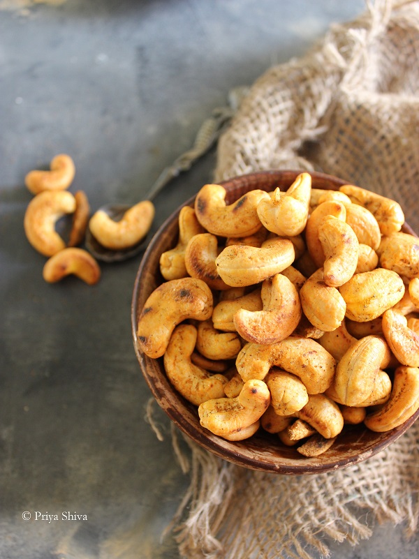 Masala Kaju - Spicy Roasted Cashew recipe