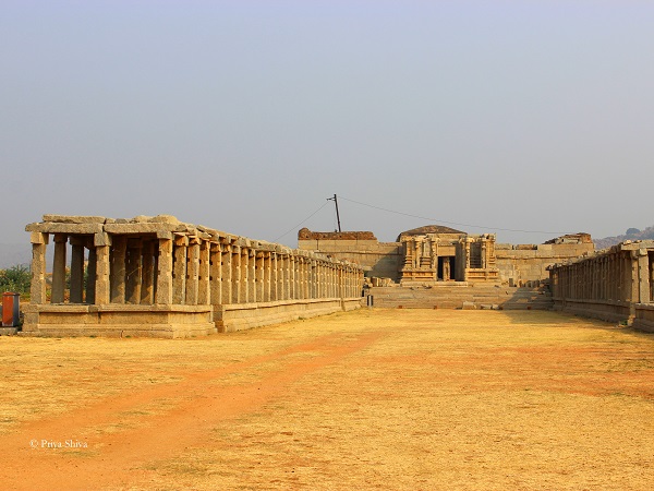 old siva temple hampi