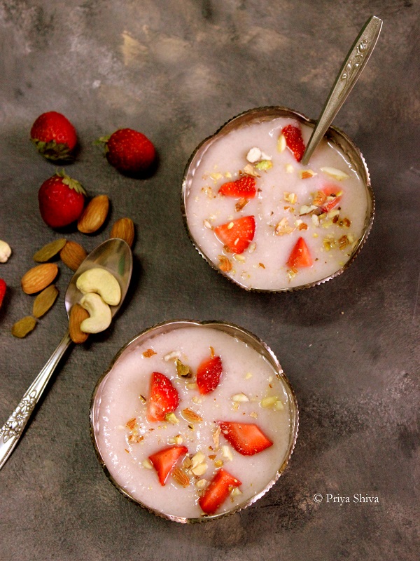 strawberry Phirni