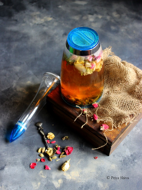 rose cardamom green tea detox